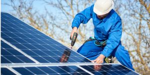 Installation Maintenance Panneaux Solaires Photovoltaïques à La Croix-en-Touraine